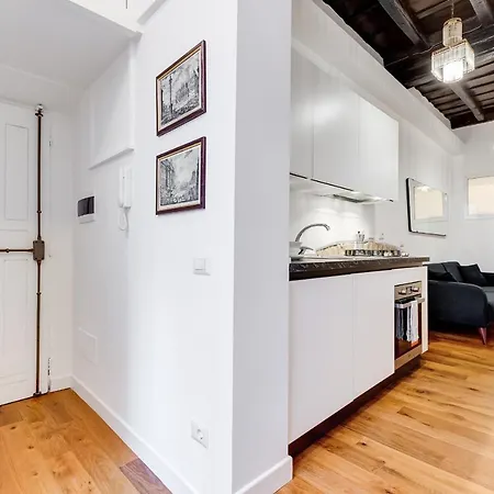 Lägenhet Boschetto 118 *